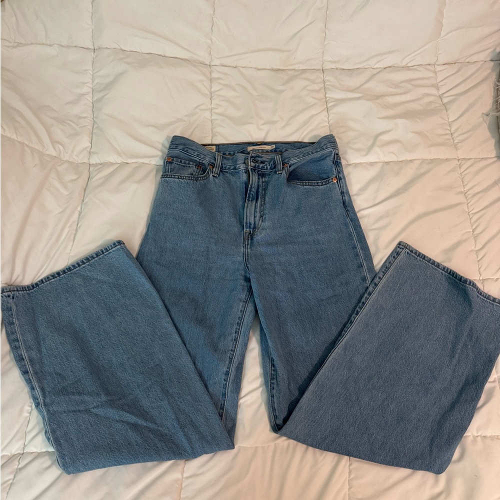 Levi's Premium Wide Leg Jeans